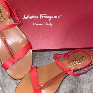 Salvatore Ferragamo Bianco Calf sandal